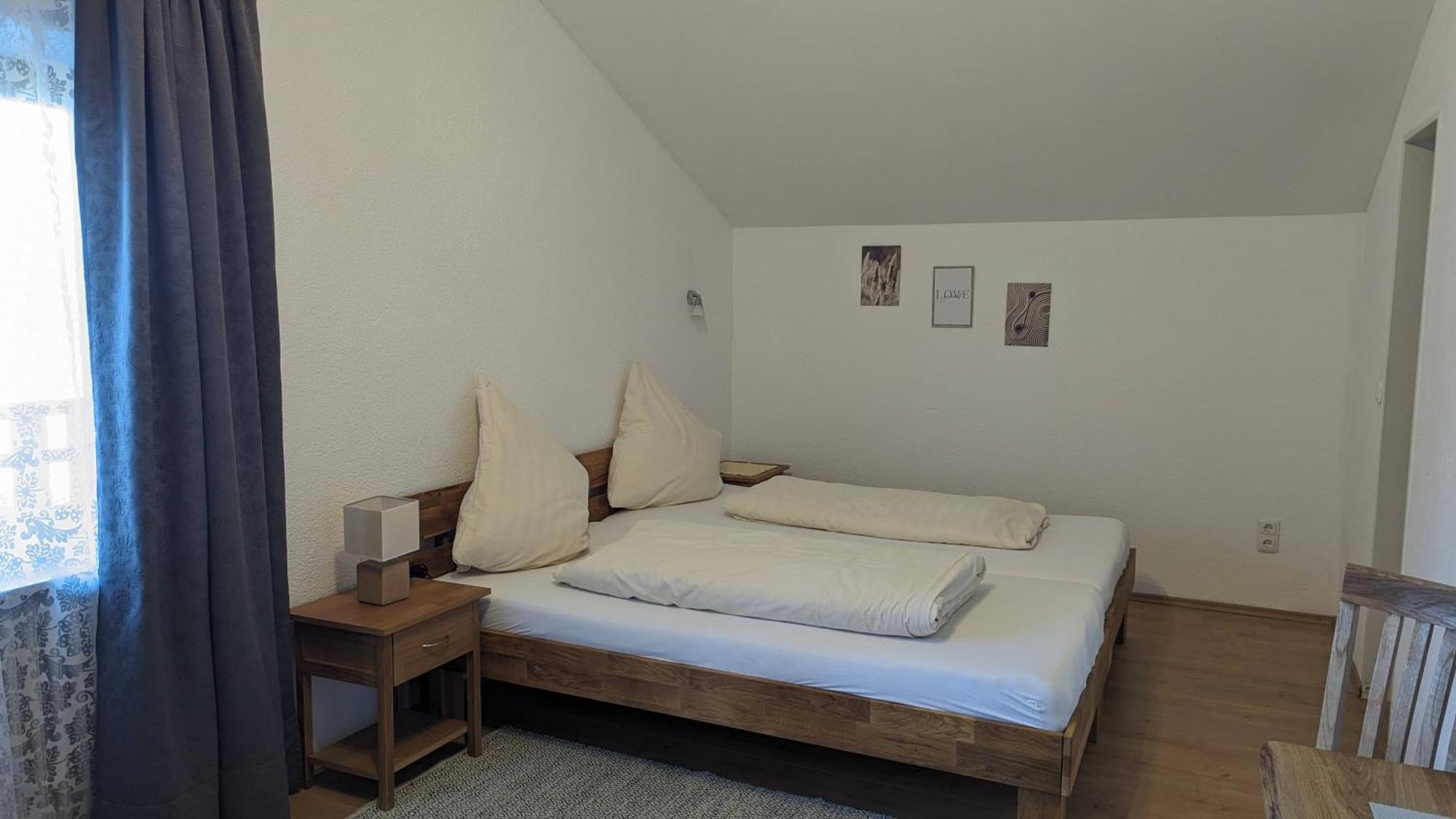 Hotel Cafe Zum Toni à Thyrnau Extérieur photo