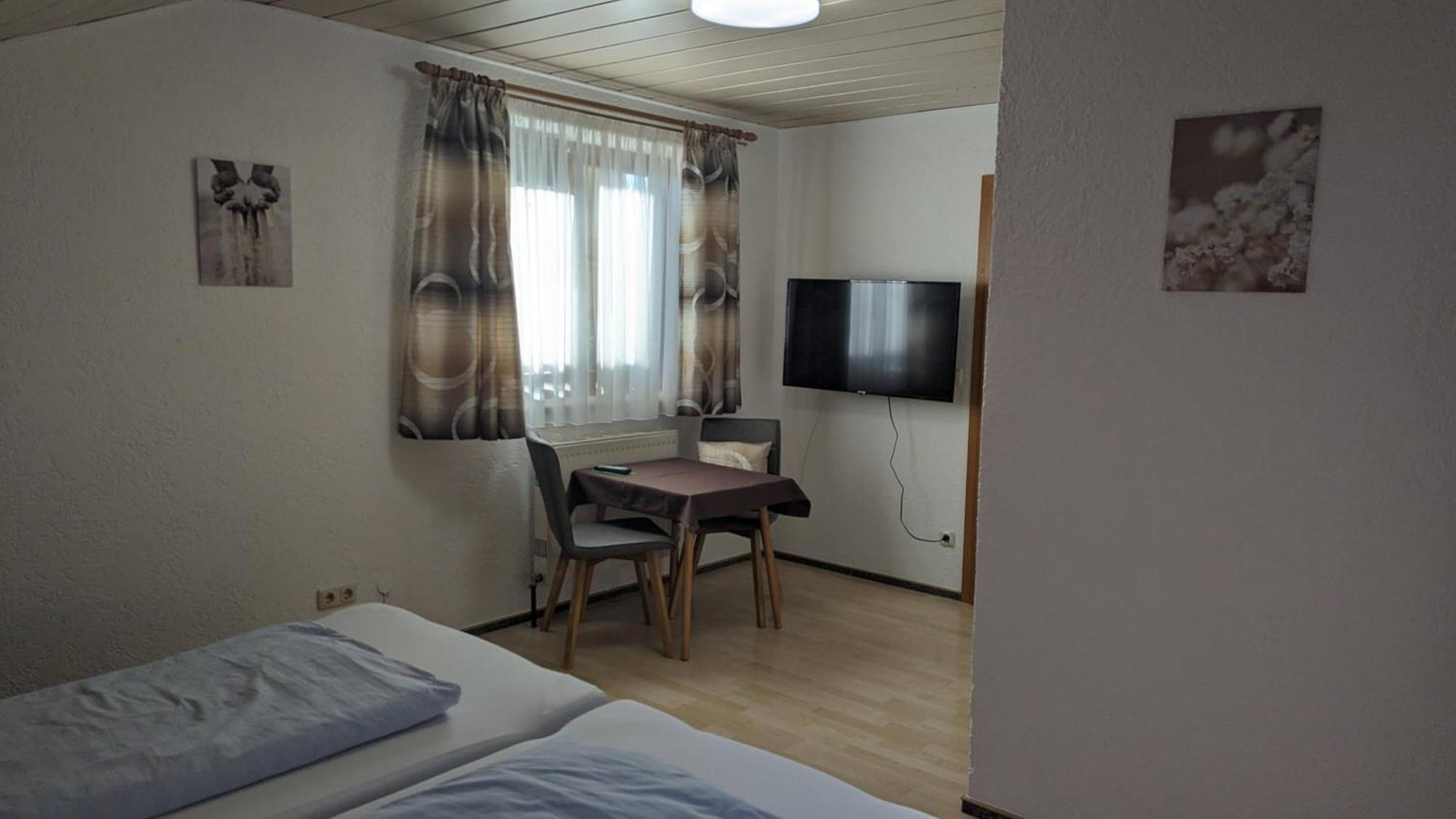 Hotel Cafe Zum Toni à Thyrnau Extérieur photo